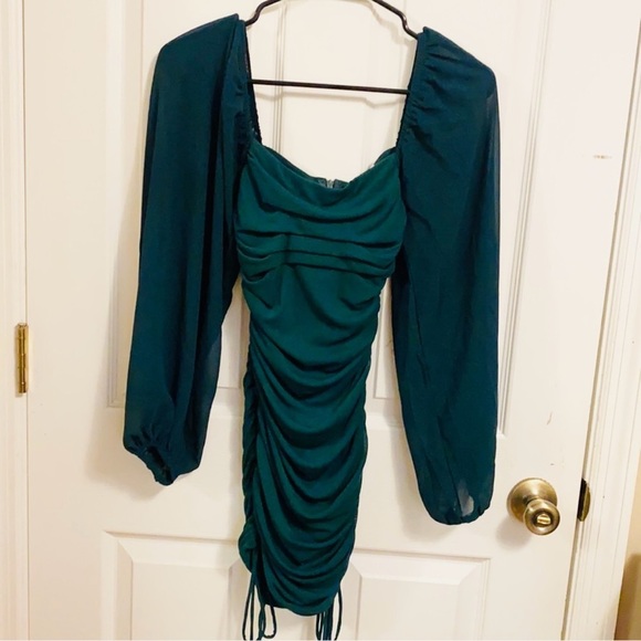 THATSSOFETCH “Lorde” Ruched Sheer Balloon Sleeve Mini Dress in Emerald Green - Picture 9 of 15